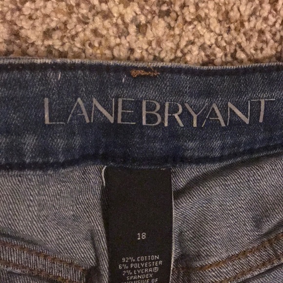 Adorable Distressed Capris - Picture 2 of 3